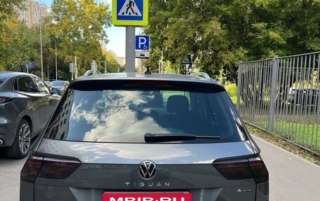 Volkswagen Tiguan II, 2021 год, 2 830 000 рублей, 4 фотография