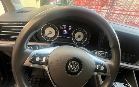 Volkswagen Touareg III, 2019 год, 5 250 000 рублей, 18 фотография