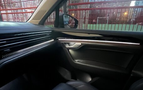 Volkswagen Touareg III, 2019 год, 5 250 000 рублей, 32 фотография