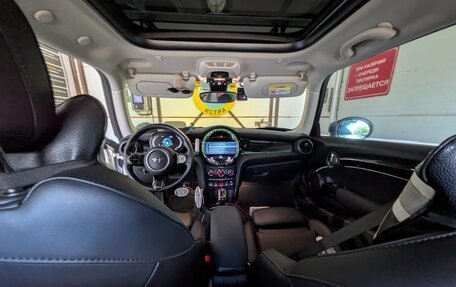 MINI Hatch, 2021 год, 3 950 000 рублей, 3 фотография