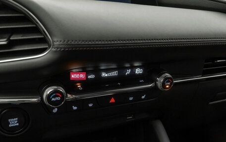 Mazda 3, 2019 год, 2 230 000 рублей, 18 фотография