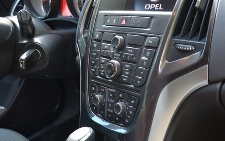 Opel Astra J, 2013 год, 1 080 000 рублей, 11 фотография