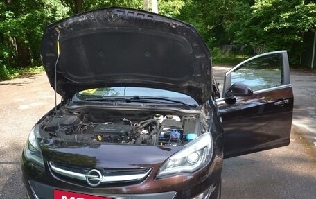 Opel Astra J, 2013 год, 1 080 000 рублей, 6 фотография