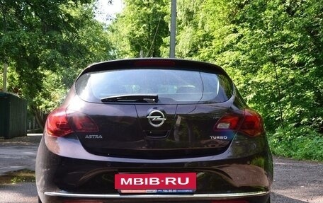 Opel Astra J, 2013 год, 1 080 000 рублей, 3 фотография