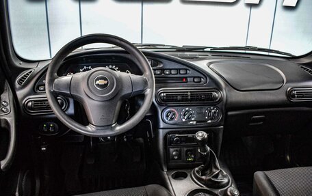 Chevrolet Niva I рестайлинг, 2019 год, 840 000 рублей, 6 фотография