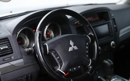 Mitsubishi Pajero IV, 2012 год, 2 150 000 рублей, 13 фотография