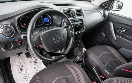 Renault Logan II, 2017 год, 649 000 рублей, 9 фотография