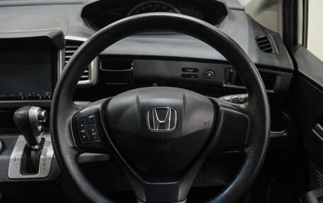 Honda Freed I, 2013 год, 1 139 000 рублей, 21 фотография