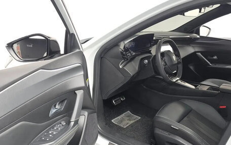 Peugeot 308, 2022 год, 2 450 000 рублей, 9 фотография