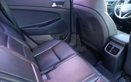 Hyundai Tucson III, 2017 год, 1 850 000 рублей, 13 фотография
