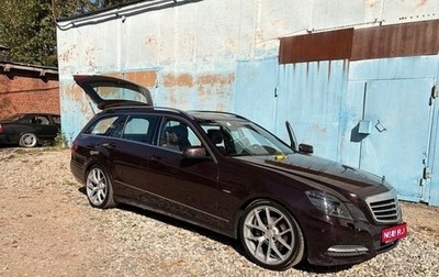 Mercedes-Benz E-Класс, 2010 год, 1 300 000 рублей, 1 фотография