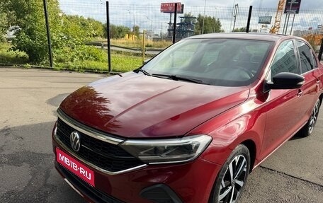 Volkswagen Polo VI (EU Market), 2021 год, 1 870 000 рублей, 1 фотография