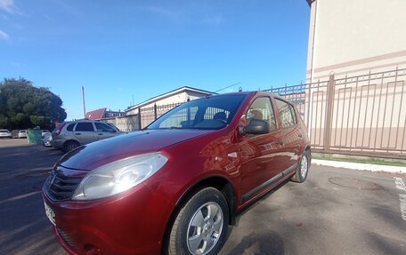Renault Sandero I, 2012 год, 430 000 рублей, 2 фотография