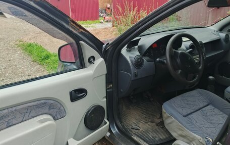 Renault Logan I, 2006 год, 150 000 рублей, 9 фотография