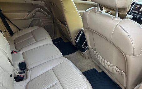Porsche Cayenne III, 2011 год, 2 150 000 рублей, 12 фотография