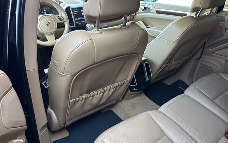 Porsche Cayenne III, 2011 год, 2 150 000 рублей, 15 фотография