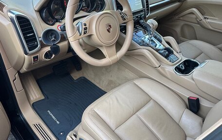 Porsche Cayenne III, 2011 год, 2 150 000 рублей, 14 фотография