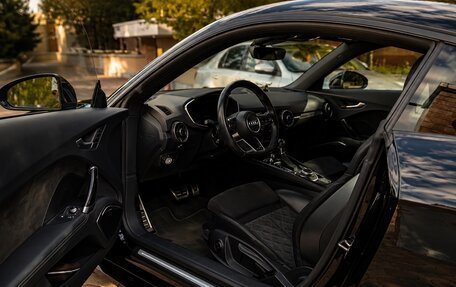 Audi TTS, 2018 год, 3 700 000 рублей, 4 фотография