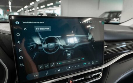 Toyota Highlander, 2026 год, 5 900 000 рублей, 24 фотография