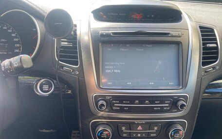 KIA Sorento II рестайлинг, 2014 год, 1 550 000 рублей, 16 фотография