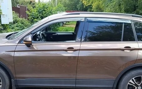 Volkswagen Tiguan II, 2019 год, 2 250 000 рублей, 10 фотография