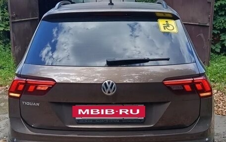 Volkswagen Tiguan II, 2019 год, 2 250 000 рублей, 11 фотография