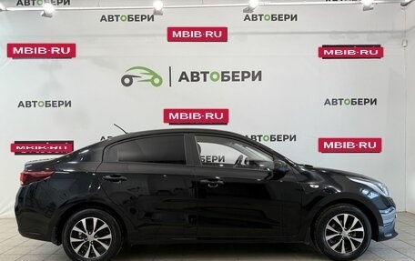 KIA Rio IV, 2018 год, 1 375 000 рублей, 4 фотография