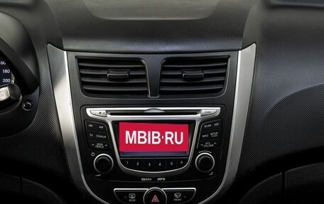 Hyundai Solaris II рестайлинг, 2011 год, 690 000 рублей, 19 фотография