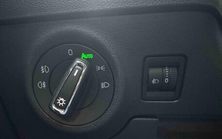 Skoda Karoq I, 2023 год, 1 600 000 рублей, 8 фотография