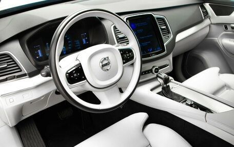 Volvo XC90 II рестайлинг, 2018 год, 3 749 000 рублей, 7 фотография