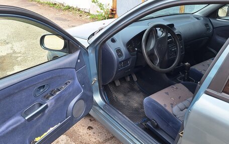 Mitsubishi Carisma I, 2003 год, 250 000 рублей, 5 фотография