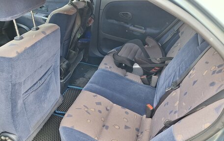 Mitsubishi Carisma I, 2003 год, 250 000 рублей, 6 фотография