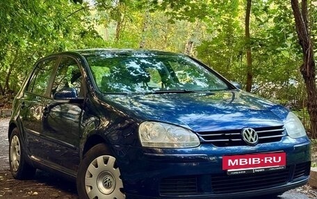 Volkswagen Golf V, 2006 год, 450 000 рублей, 2 фотография