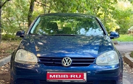 Volkswagen Golf V, 2006 год, 450 000 рублей, 3 фотография