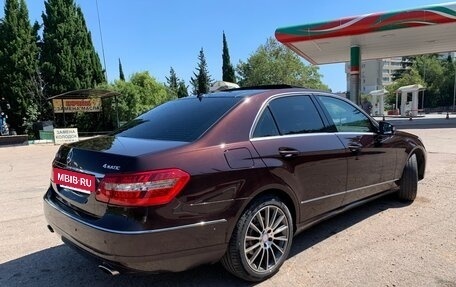 Mercedes-Benz E-Класс, 2010 год, 1 310 000 рублей, 4 фотография
