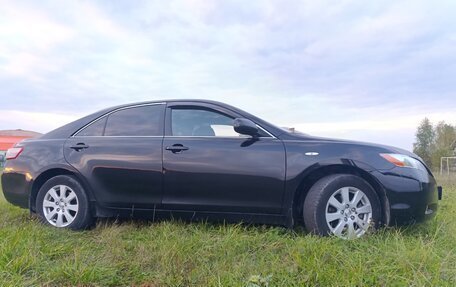 Toyota Camry, 2007 год, 850 000 рублей, 2 фотография