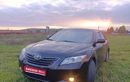 Toyota Camry, 2007 год, 850 000 рублей, 4 фотография