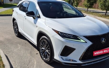 Lexus RX IV рестайлинг, 2019 год, 6 200 000 рублей, 2 фотография