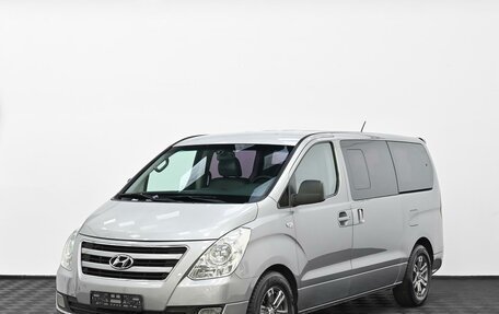 Hyundai Grand Starex Grand Starex I рестайлинг 2, 2017 год, 2 085 000 рублей, 3 фотография