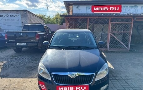 Skoda Fabia II, 2011 год, 450 000 рублей, 2 фотография