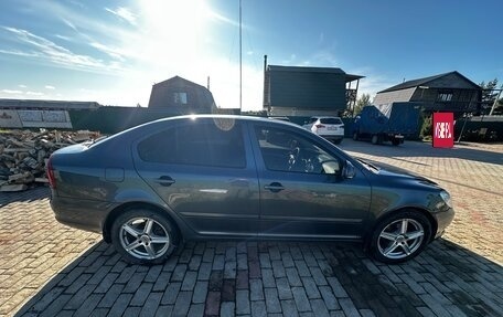 Skoda Octavia, 2010 год, 685 000 рублей, 2 фотография