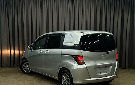 Honda Freed I, 2011 год, 729 888 рублей, 4 фотография