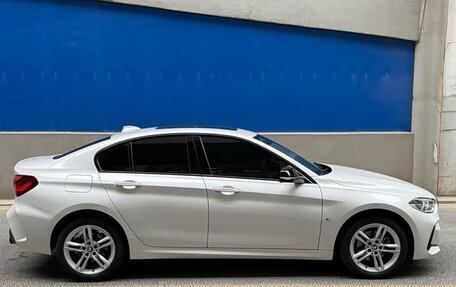 BMW 1 серия, 2022 год, 1 550 000 рублей, 3 фотография
