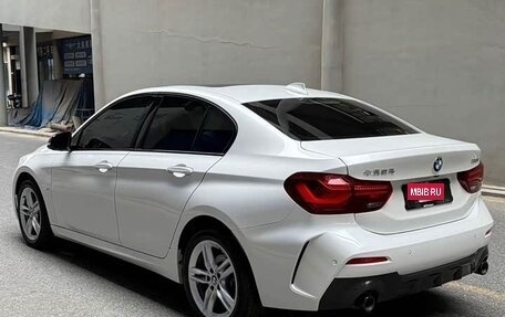 BMW 1 серия, 2022 год, 1 550 000 рублей, 6 фотография
