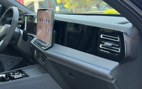 Volkswagen Tiguan, 2026 год, 4 755 000 рублей, 36 фотография