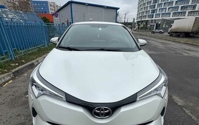 Toyota C-HR I рестайлинг, 2018 год, 2 350 000 рублей, 1 фотография