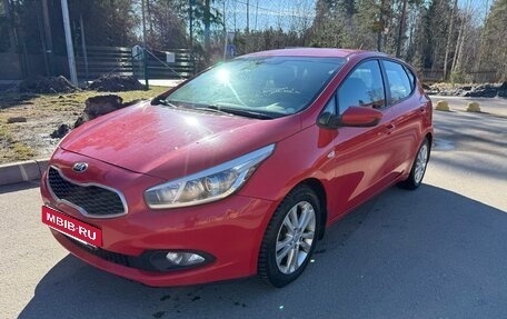 KIA cee'd III, 2015 год, 1 250 000 рублей, 2 фотография