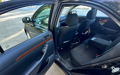 Toyota Avensis III рестайлинг, 2008 год, 897 000 рублей, 27 фотография