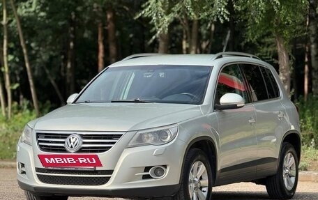 Volkswagen Tiguan I, 2010 год, 730 000 рублей, 3 фотография