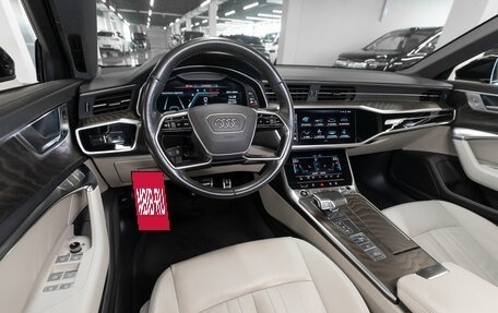 Audi A6, 2021 год, 3 650 000 рублей, 7 фотография